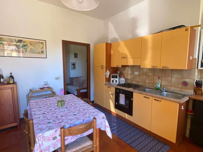 Casa bilocale in vendita in Piazza Fratelli Bandiera, Crugnola, Mornago