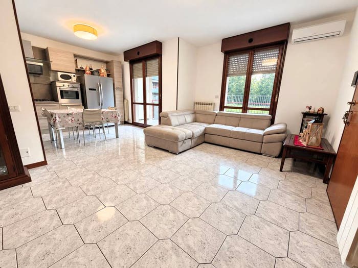 Appartamento trilocale in vendita in Via Giulio Pastore, Centro, Settimo Milanese