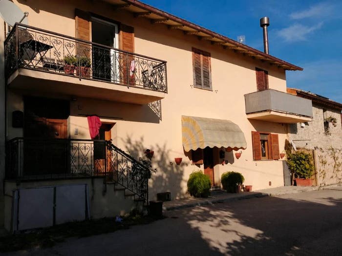 Appartamento con 5 locali in vendita in Via Don Antonio Pennacchi, Tordandrea Castelnuovo, Assisi
