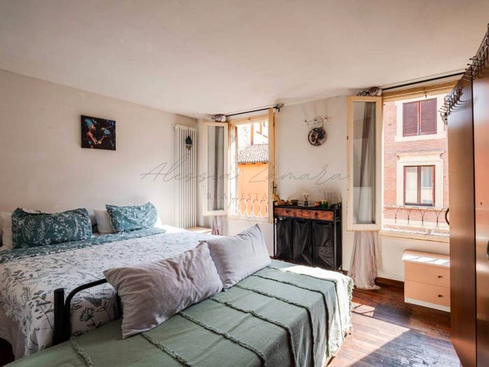 Appartamento bilocale in vendita in Via Luigi Zamboni, Irnerio, Bologna