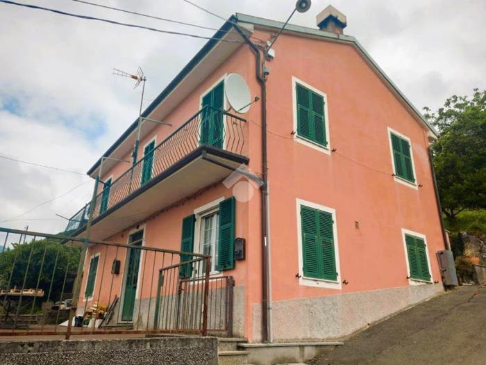 Appartamento quadrilocale in vendita in Via Arzeno, Arzeno, Ne