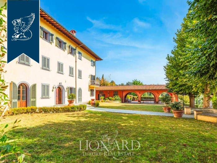 Casa con 6 locali in vendita in Fucecchio