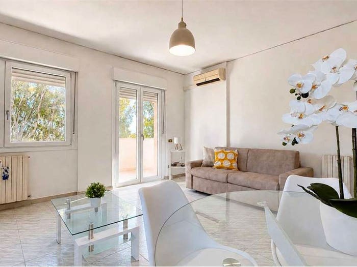Appartamento quadrilocale in vendita in Via Dei Monsoni, Quartiere del Sole, Cagliari