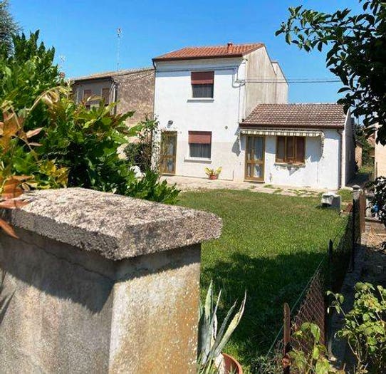 Casa con 5 locali in vendita in Via Giuseppe Verdi, Ariano Ferrarese, Mesola