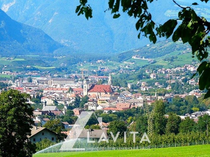Appartamento trilocale in vendita in Feldthurner Straße Via Velturno, Bressanone