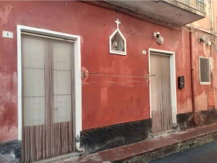 Appartamento monolocale in vendita in Via Peperelli, Adrano