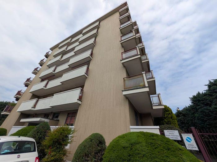 Appartamento trilocale in vendita in Via Lodi, Borsano, Busto Arsizio