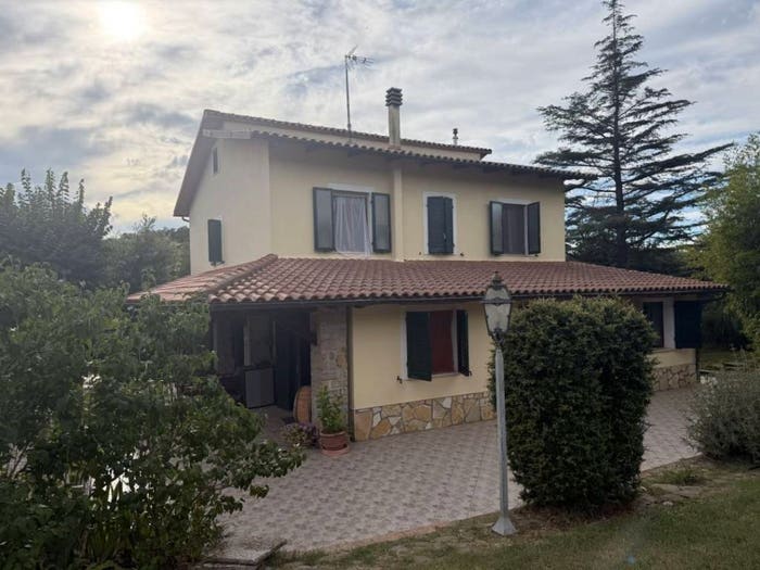 Casa con 6 locali in vendita in strada provinciale, Città della Pieve