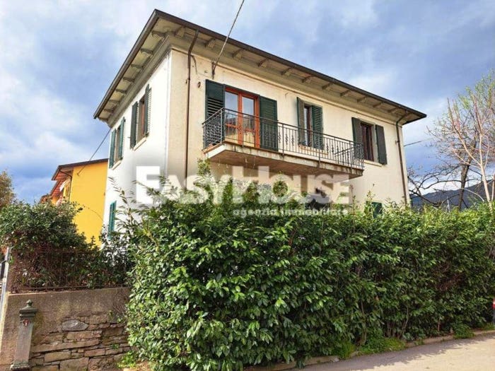 Appartamento con 5 locali in vendita in San Giustino Valdarno, Loro Ciuffenna
