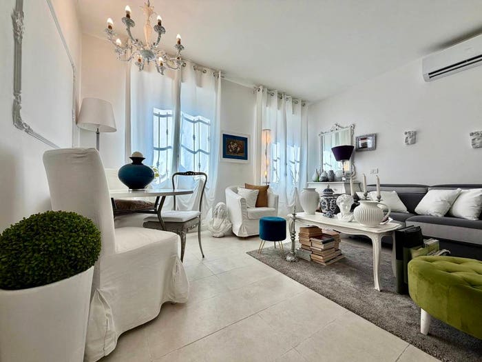 Appartamento bilocale in vendita in Via G Minelli, Desenzanino, Desenzano del Garda