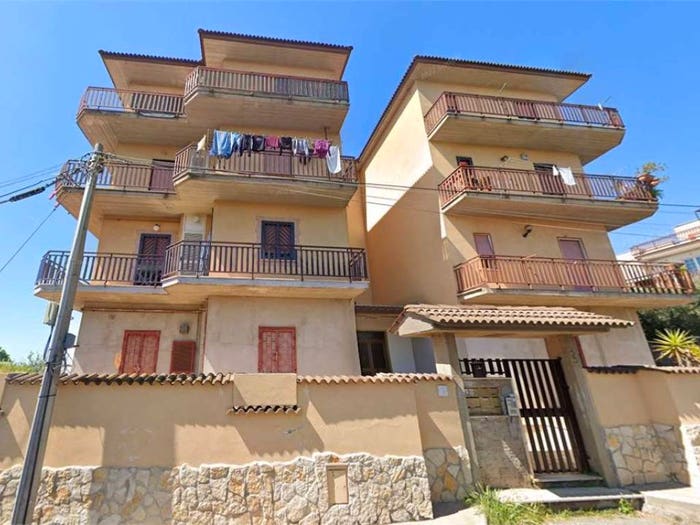 Appartamento con 5 locali in vendita in Via Ceramida, Rocca Cencia, Roma