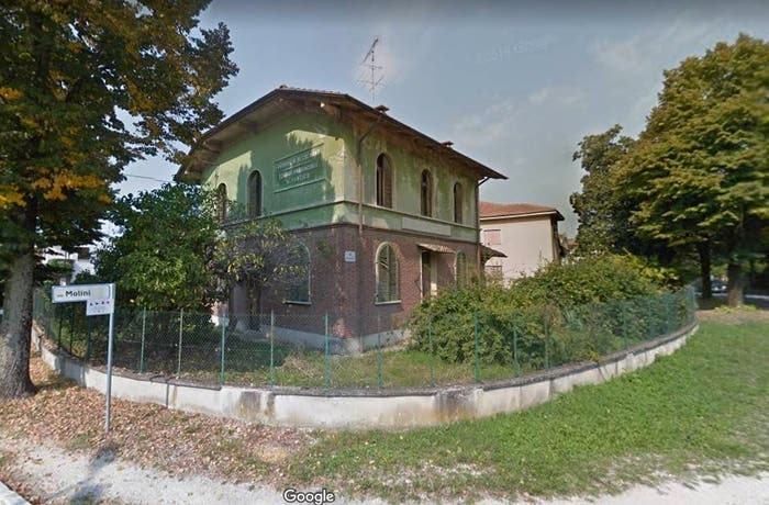 Casa con 6 locali in vendita in Via Molini, Ostiano
