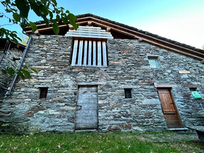 Casa bilocale in vendita in Località Praa Baluu, Sirta, Forcola