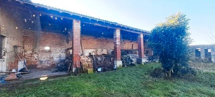 Casa con 6 locali in vendita in Settimo, Bornasco