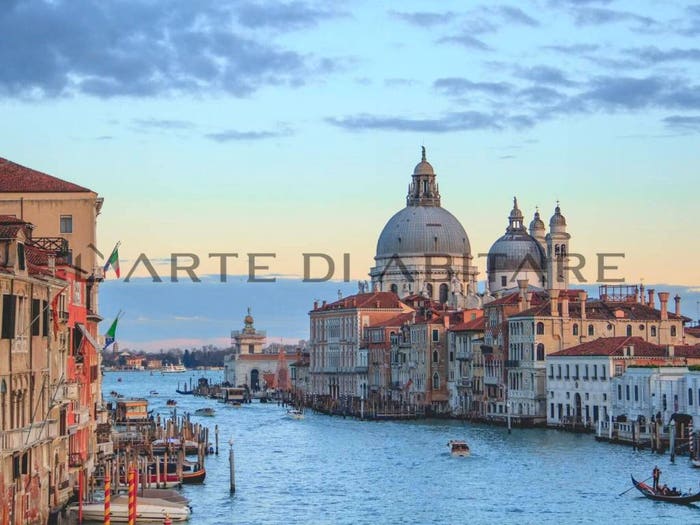 Appartamento quadrilocale in vendita in Dorsoduro, Accademia Salute, Venezia