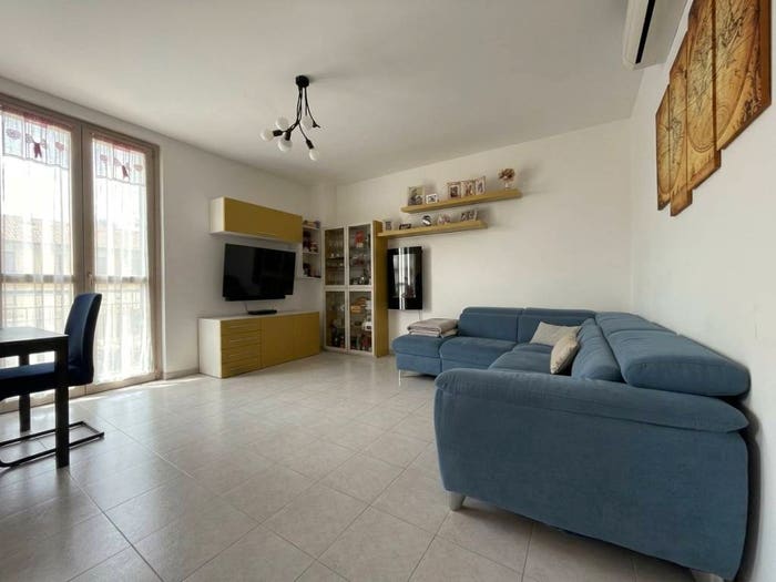 Appartamento trilocale in vendita in Via Anselmo dall'Orto, Casorate Primo
