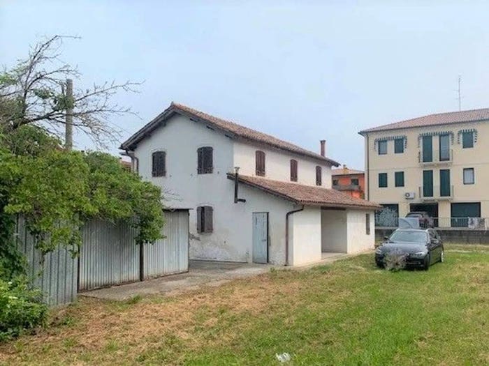 Casa quadrilocale in vendita in Fossona, Cervarese Santa Croce