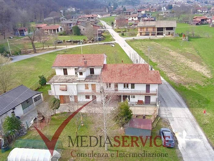 Casa trilocale in vendita in Via Roncaia, Boves
