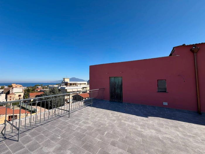 Appartamento bilocale in vendita in Via Cappuccini, Centro, Sant'Agnello