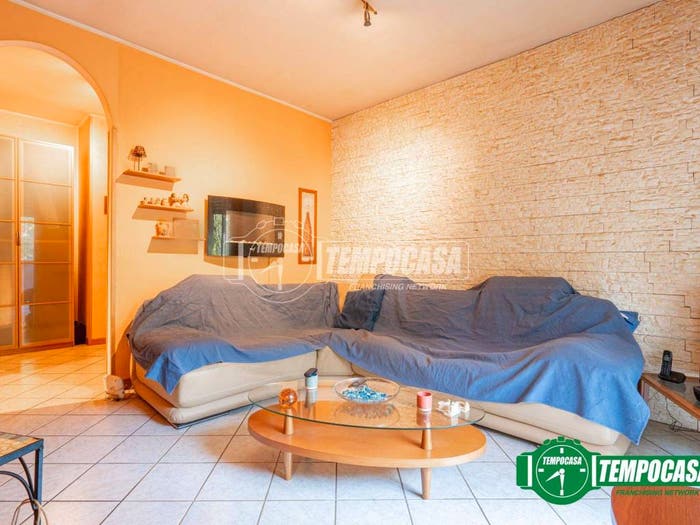 Appartamento trilocale in vendita in Via ugo betti, Gallaratese, Milano