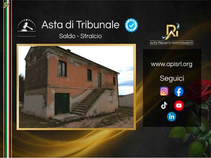 Appartamento con 6 locali in vendita in Contrada S Domenico, Civitanova Alta, Civitanova Marche
