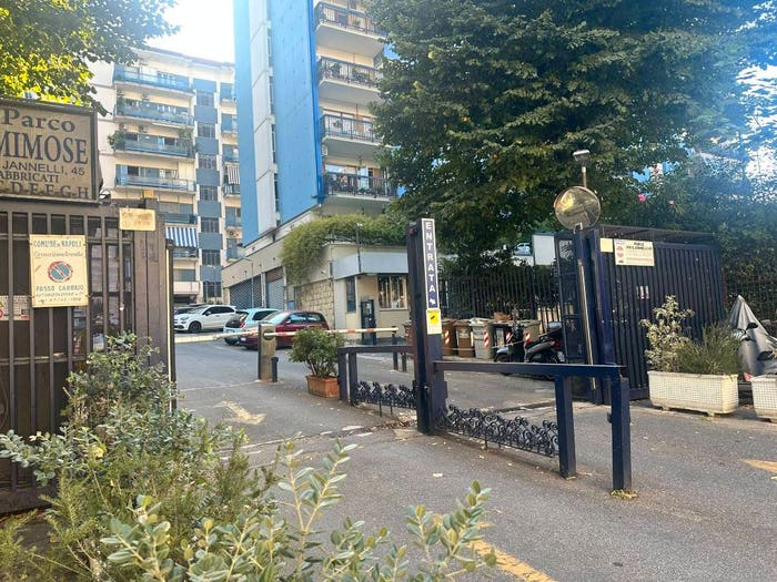 Appartamento quadrilocale in vendita in Via Gabriele Jannelli, Pigna Omodeo, Napoli