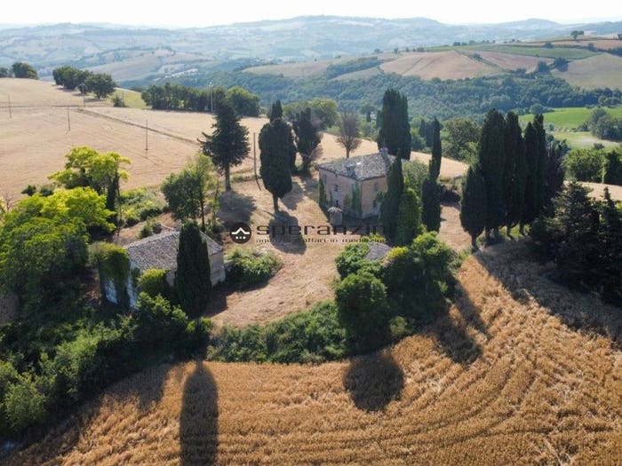 Casa con 5 locali in vendita in Localit  Montalto Tarugo, Fossombrone