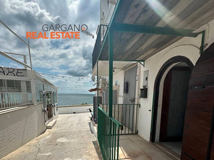 Appartamento monolocale in vendita in Via Judeca, Vieste