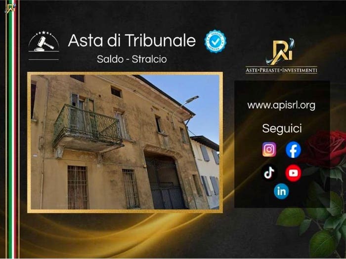Casa con 6 locali in vendita in Via Trieste, Casalbuttano, Casalbuttano ed Uniti