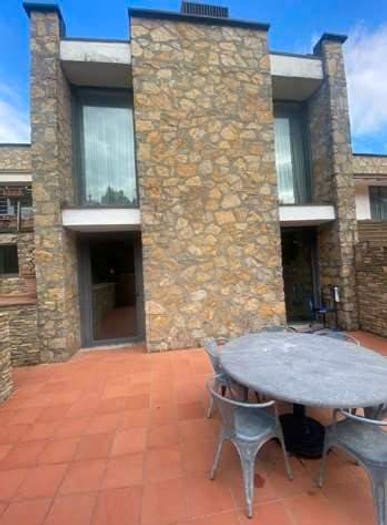 Casa con 6 locali in vendita in Via Parco della Rimembranza, Monte San Quirico Tre Cancelli, Lucca