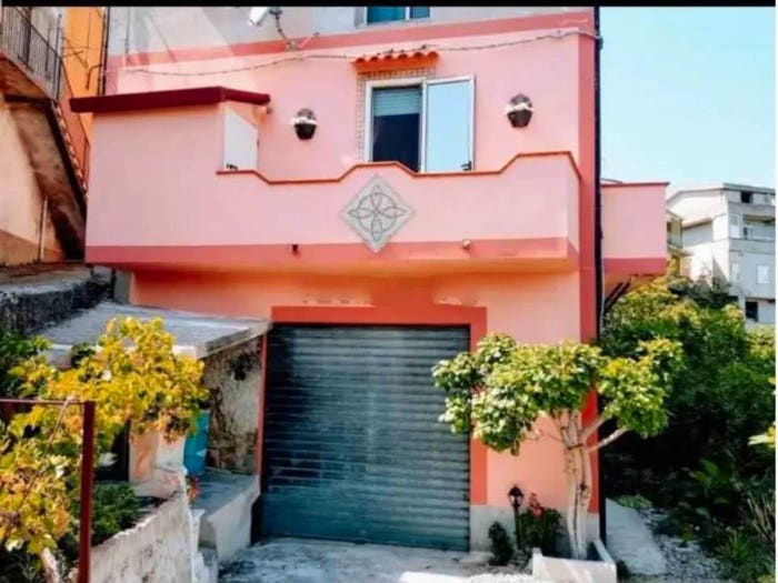 Casa trilocale in vendita in Via Piano, Andali