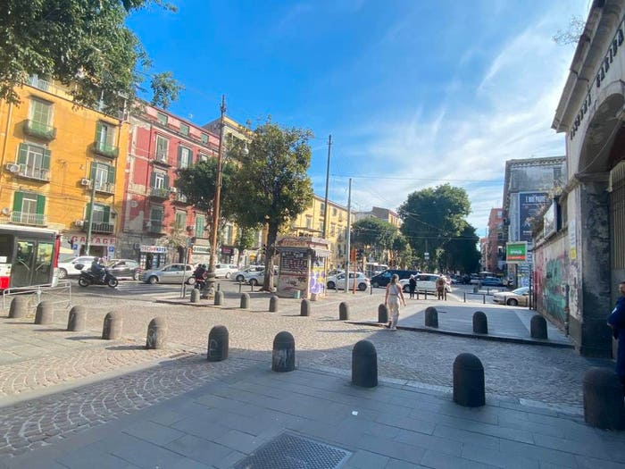 Appartamento trilocale in vendita in Salita Ritiro della Purità, San Carlo All'Arena, Napoli