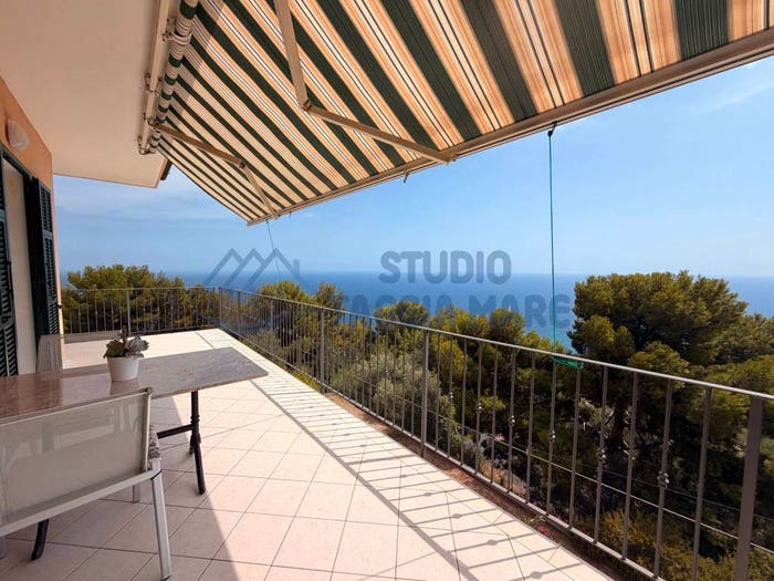 Casa con 5 locali in vendita in Via Provinciale, Centro, Costarainera