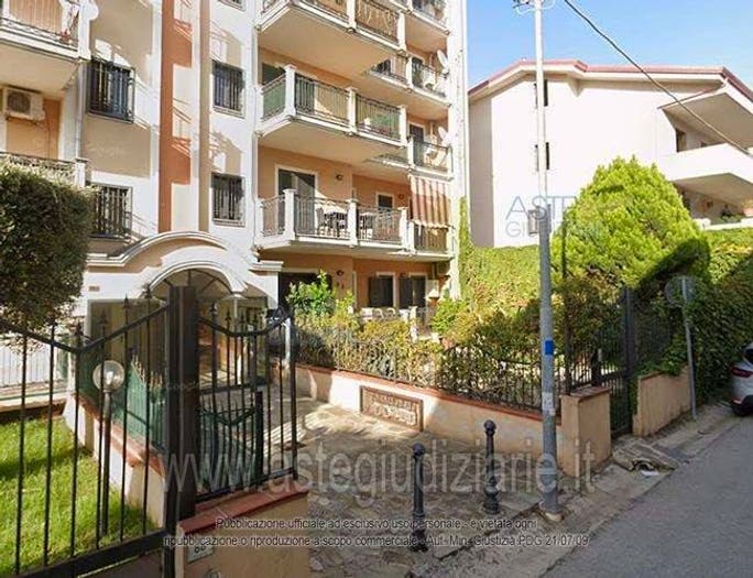 Appartamento con 5 locali in vendita in Via Giuseppe Verdi Santa Maria Capua Vetere CE Italia, Santa Maria Capua Vetere