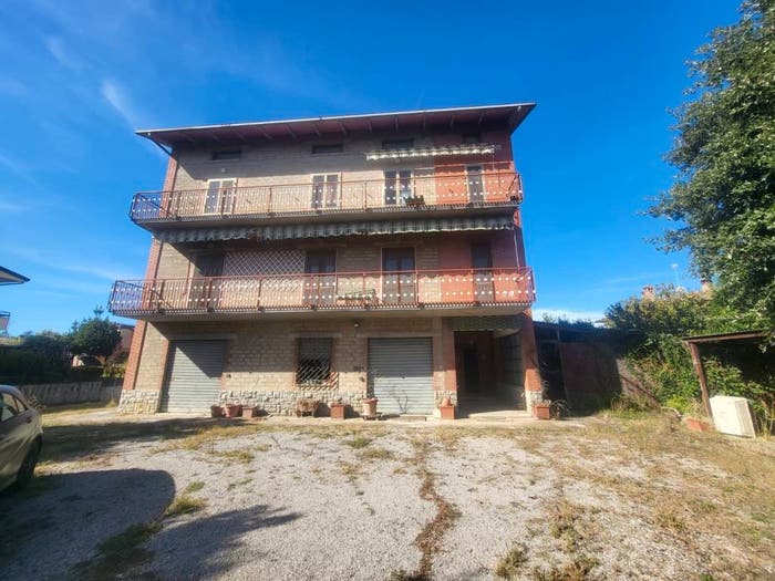 Casa con 5 locali in vendita in Via Caprera, Madonna Alta Prepo, Perugia