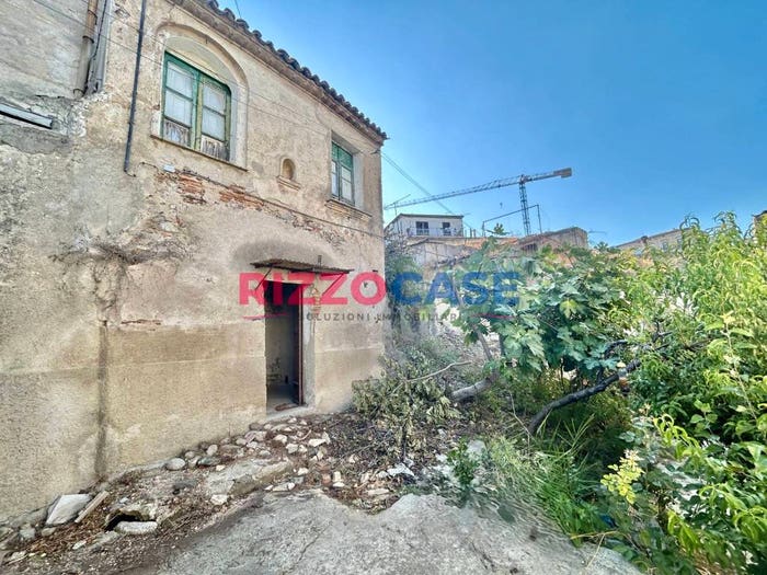 Appartamento con 5 locali in vendita in Via Barone, Rossano, CoriglianoRossano