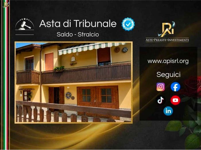 Casa bilocale in vendita in Via Circonvallazione, Zimone