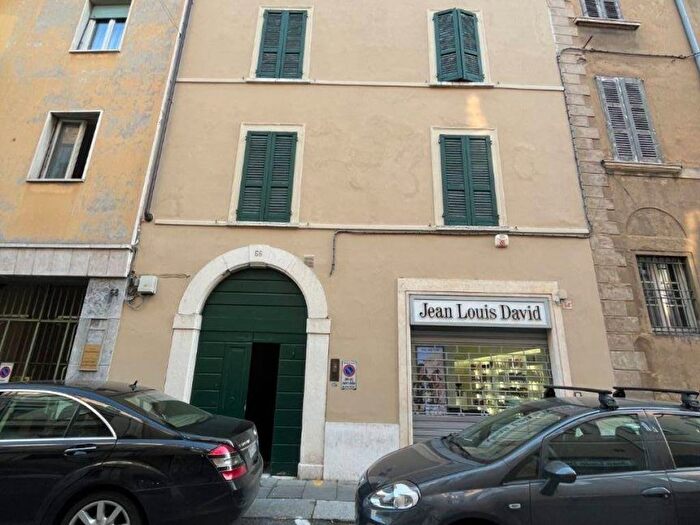 Appartamento trilocale in vendita in Via Moretto, Magenta Arnaldo, Brescia