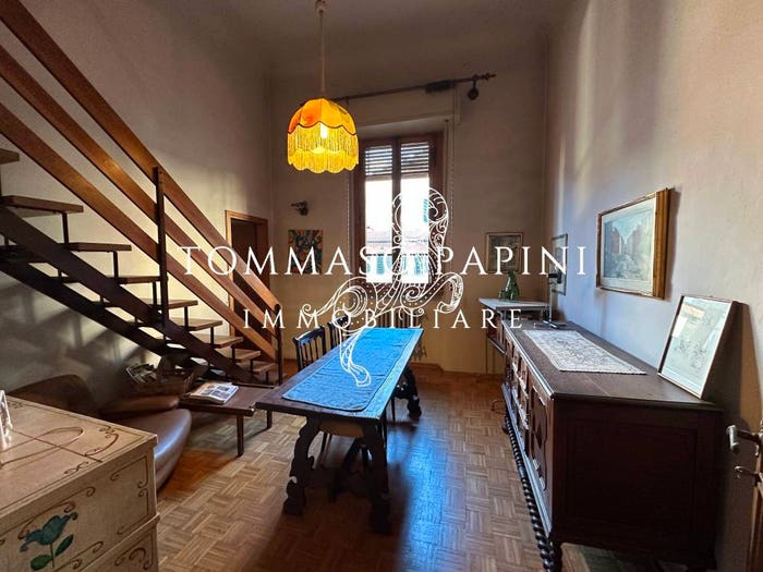 Appartamento quadrilocale in vendita in Via Vincenzo Gioberti, Beccaria Colombo, Firenze