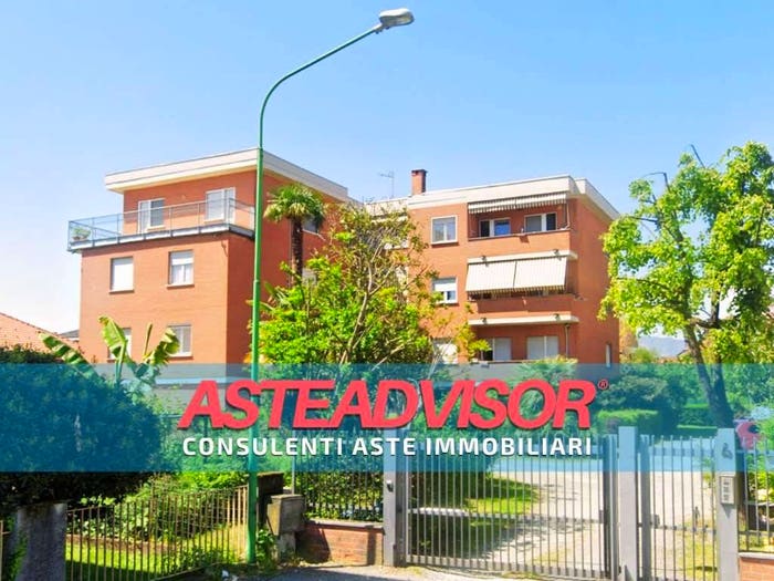 Appartamento con 6 locali in vendita in Via Vittorio Prever, Centro, Ciriè