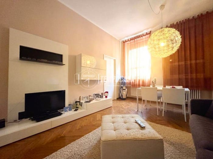 Appartamento quadrilocale in vendita in Via Camillo Cavour, Centro Storico, Biella
