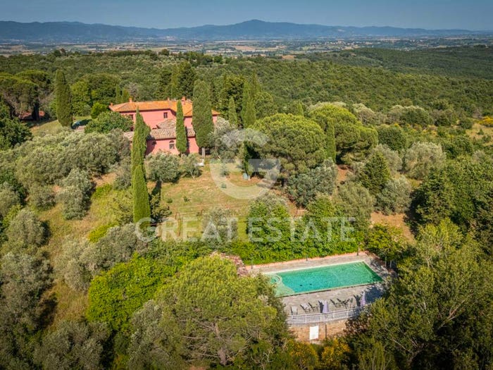 Casa con 6 locali in vendita in Via delle Logge, Centro, Monte San Savino