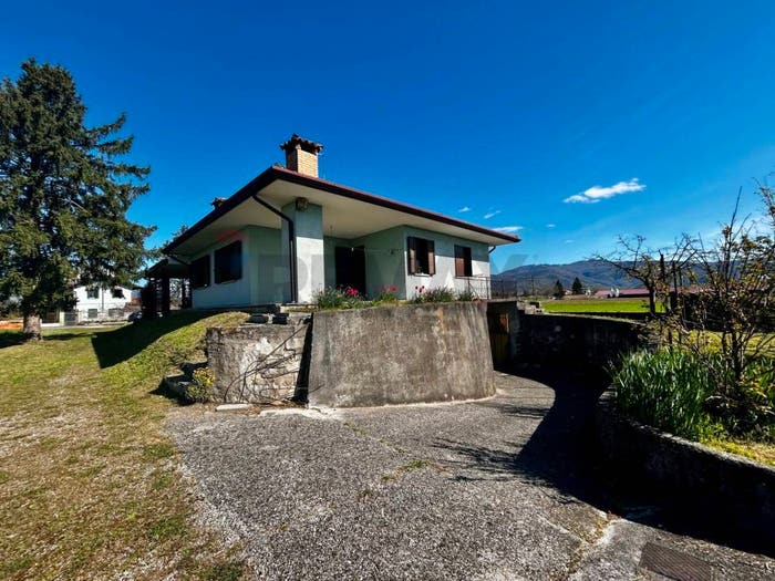 Casa con 6 locali in vendita in via matteotti, Faedis