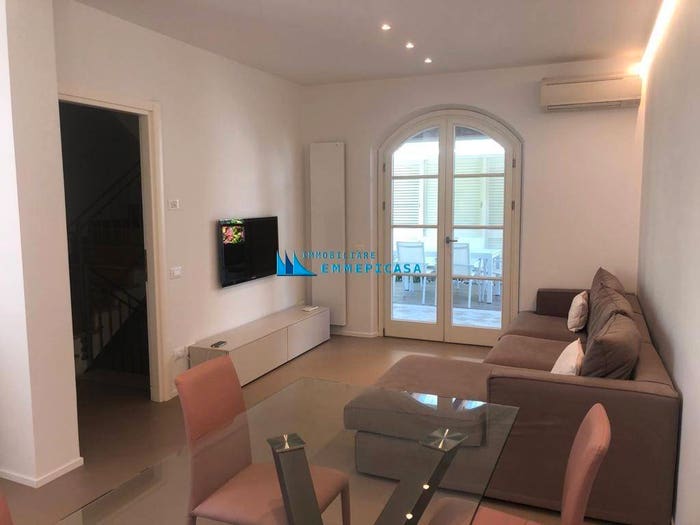 Casa con 5 locali in vendita in Via A Gramsci, Cinquale, Montignoso