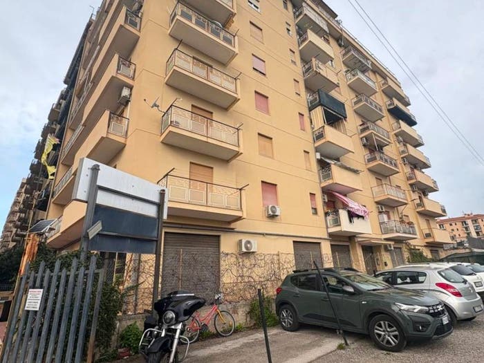 Appartamento con 5 locali in vendita in Via Antonio Vivaldi, Centro, Bagheria