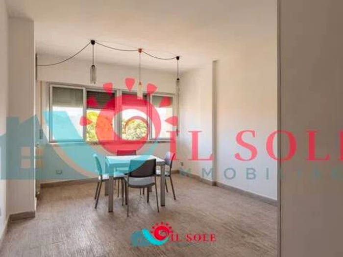 Appartamento trilocale in vendita in Piazza Dei Fiori, Tirrenia, Pisa