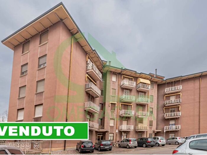 Appartamento bilocale in vendita in Via Vincenzo Ambrogio, Centro, Casalpusterlengo
