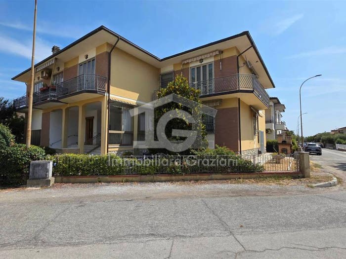 Casa con 6 locali in vendita in VIA PIETRO FANFANI, Vicarello, Collesalvetti