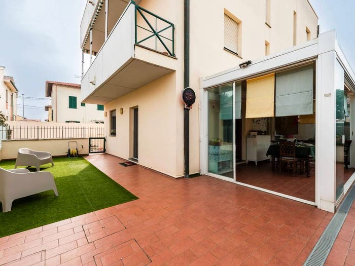 Appartamento trilocale in vendita in Via dell'Ordine di Santo Stefano, Marina di Pisa, Pisa