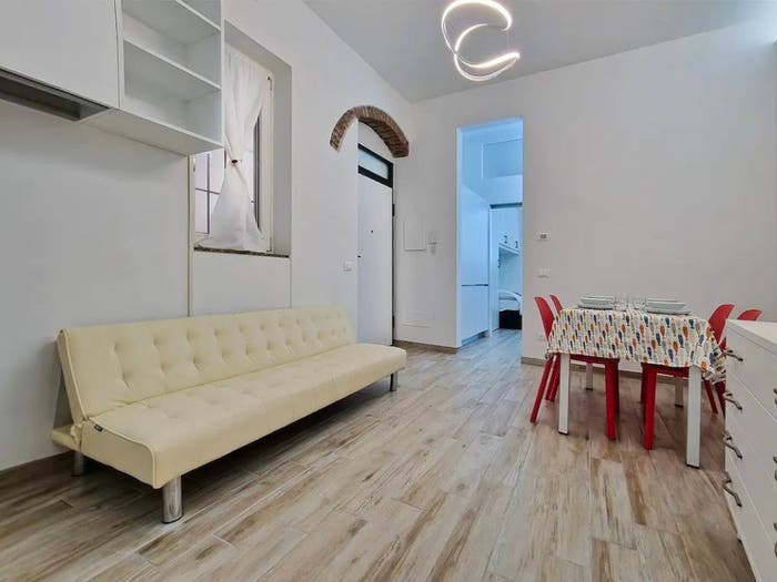 Appartamento bilocale in vendita in Centro Storico, Pavia